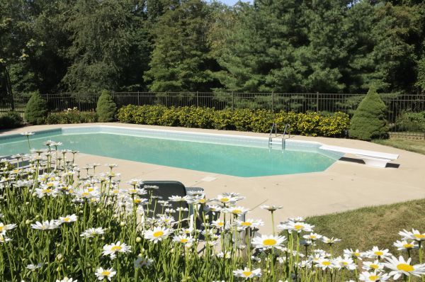 Pool Deck Leveling in Lake Stevens