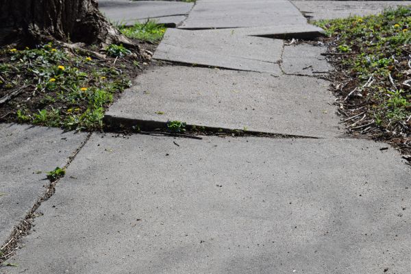 Concrete Sidewalk Leveling in Lake Stevens